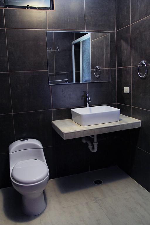 Villa Real Hotel & Suites Chiclayo Room photo